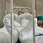 Vip Vision Lux Апартамент *